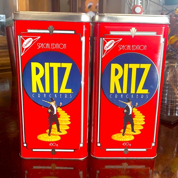 Ritz Special Edition Collectible Tin with dancing Couples - Picture 1 of 4